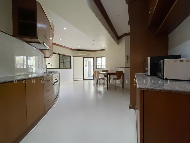 Villa Fourteen, Bangkok, Soi Sukhumvit 14, Khlong Toei, Bangkok, 4 Bedrooms, 318 sqm, Apartment For Rent, by Bangkok Residential, 500492642 - DDproperty.com