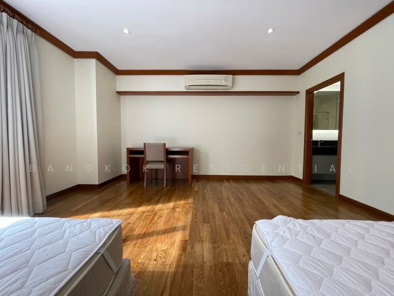 Villa Fourteen, Bangkok, Soi Sukhumvit 14, Khlong Toei, Bangkok, 4 Bedrooms, 318 sqm, Apartment For Rent, by Bangkok Residential, 500492642 - DDproperty.com