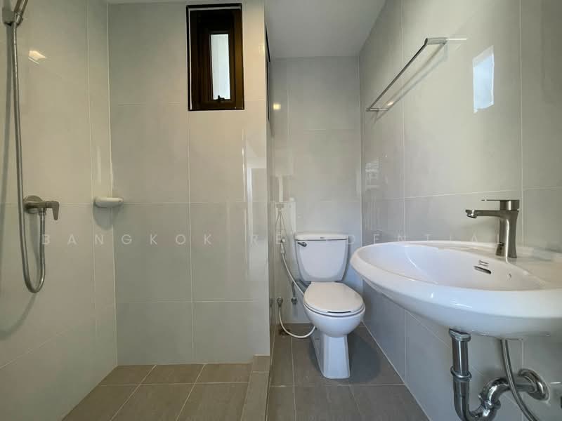 Villa Fourteen, Bangkok, Soi Sukhumvit 14, Khlong Toei, Bangkok, 4 Bedrooms, 318 sqm, Apartment For Rent, by Bangkok Residential, 500492642 - DDproperty.com