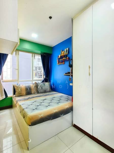 Lumpini Place Water Cliff, Bangkok, Soi Sathu Pradit 19 Yeak 10, Chong Nonsi, Yan Nawa, Bangkok, 2 Bedrooms, 56 sqm, Condo For Sale, by Fazwaz (Thailand) Co., Ltd., 500492649 - DDproperty.com