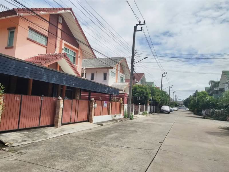 ดีพร้อม สวีทโฮม (Deeprom Sweet Home), สมุทรปราการ, ถนนแพรกษา-เทพารักษ์, แพรกษา, เมืองสมุทรปราการ, สมุทรปราการ, 200 ตร.ม., บ้านเดี่ยว ขาย, โดย คุณ ณัชชา มณีจันทร์ (นุช), 500492675 - DDproperty.com