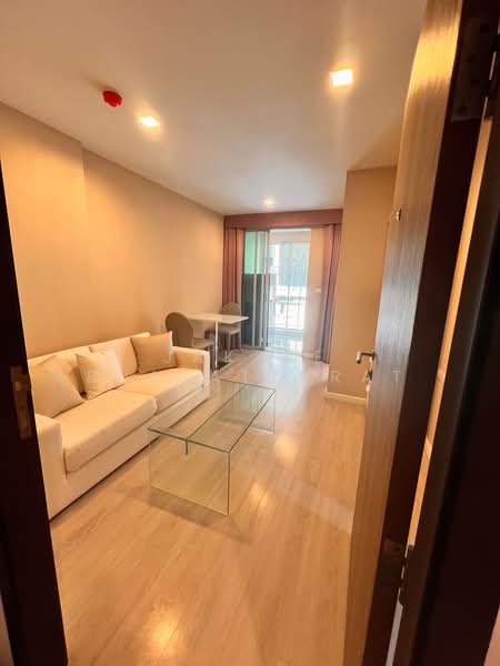 Metro Luxe Rama 4, Bangkok, Ram 4 Road, Phra Kanong, Khlong Toei, Bangkok, 1 Bedroom, 35 sqm, Condo For Sale, by Jakree Buajatturat, 500492686 - DDproperty.com