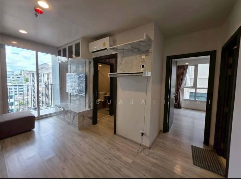 XT Huaikhwang, Bangkok, 244 Ratchadaphisek Road, Huai Khwang, Bangkok, 2 Bedrooms, 54 sqm, Condo For Sale, by Jakree Buajatturat, 500492696 - DDproperty.com