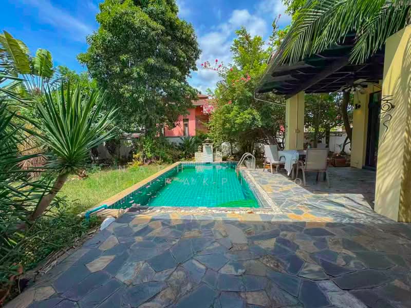 Urgent Sale! Detached House in Bang Saray, Chon Buri (Pattaya), Bang Sa-re, Sattahip, Chon Buri (Pattaya), 3 Bedrooms, 200 sqm, Single Detached House For Sale, by Naphaphat Nitipakpinyo, 500492741 - DDproperty.com