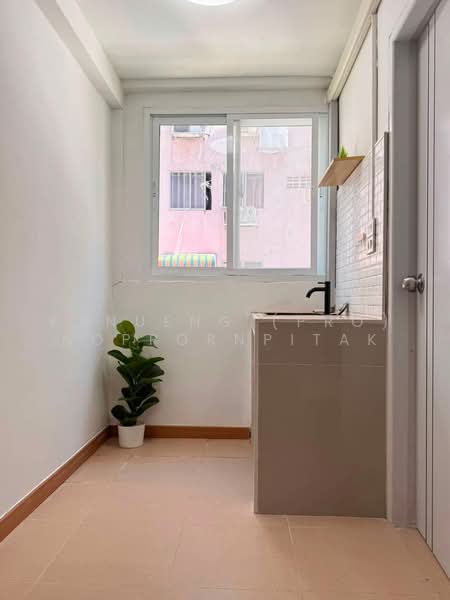 นิรันดร์คอนโดมีเนียม 11, Bangkok, สุขุมวิท 1 ถนนสุขุมวิท, Bang Na, Bangkok, 1 Bedroom, 26 sqm, Condo For Sale, by Kanueng (Pro) Noppornpitak, 500492749 - DDproperty.com