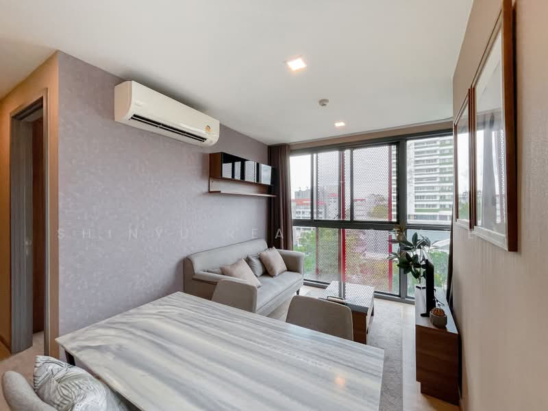 Taka Haus, Bangkok, 99 Soi Ekamai 10, Khlong Tan Nua, Watthana, Bangkok, 2 Bedrooms, 48 sqm, Condo For Rent, by Shinyu Real Estate, 500492768 - DDproperty.com