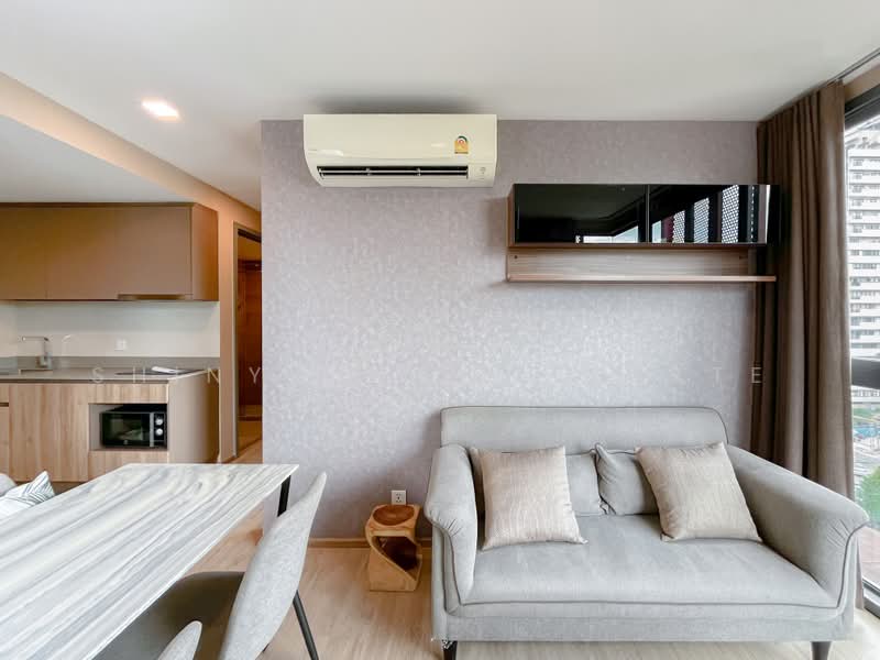 Taka Haus, Bangkok, 99 Soi Ekamai 10, Khlong Tan Nua, Watthana, Bangkok, 2 Bedrooms, 48 sqm, Condo For Rent, by Shinyu Real Estate, 500492768 - DDproperty.com