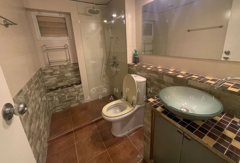 Thonglor Tower, Bangkok, Soi Thonglor, Sukhumvit 55 Road, Khlongtoei Nua, Watthana, Bangkok, 2 Bedrooms, 50 sqm, Condo For Sale, by Pornpan Chantharakasemchai, 500492774 - DDproperty.com