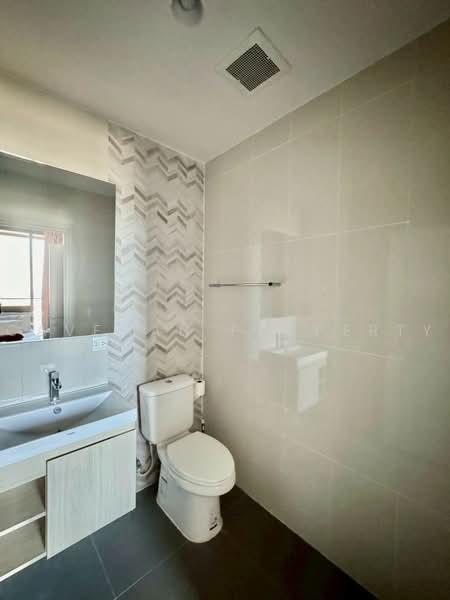 Oka Haus Sukhumvit 36, Bangkok, 3399 Rama 4 Road, Khong Tan, Khlong Toei, Bangkok, 1 Bedroom, 34 sqm, Condo For Rent, by Caveman Property, 500492776 - DDproperty.com