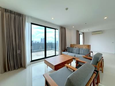 For Rent - Villa Asoke, Bangkok