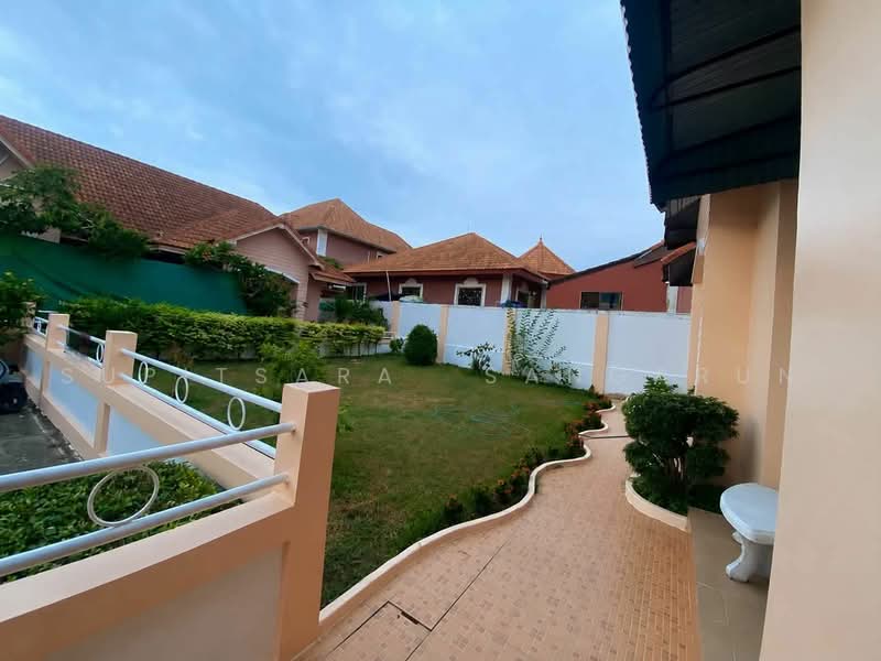 undefined, Chon Buri (Pattaya), Nong Pru, Bang Lamung (Pattaya), Chon Buri (Pattaya), 3 Bedrooms, 300 sqm, Single Detached House For Rent, by Supitsara Sangarun, 500492858 - DDproperty.com