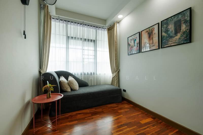 Modern Pool Villa in Mae Hia, Chiang Mai, Mae Hia, Muang Chiang Mai, Chiang Mai, 5 Bedrooms, 380 sqm, Single Detached House For Sale, by Runchana Ball, 500492868 - DDproperty.com