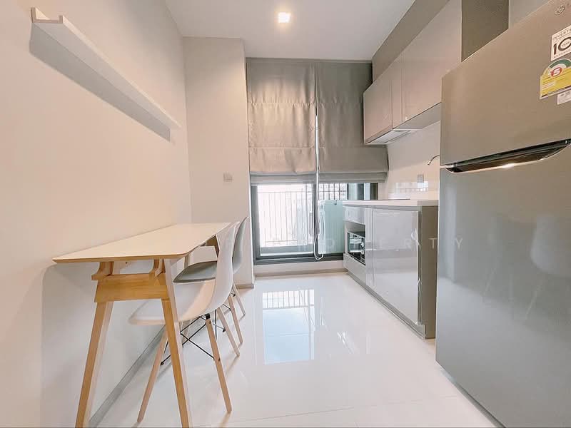 Life Asoke-Rama 9, Bangkok, 626 Asoke-Dindaeng Road, Makkasan, Ratchathewi, Bangkok, 1 Bedroom, 33 sqm, Condo For Rent, by Holtop Property, 500492878 - DDproperty.com