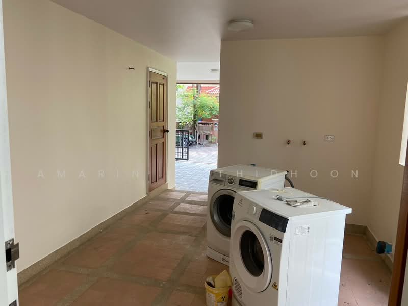 Nichada Thani, Nonthaburi, Soi Prasert Islam, Bang Talat, Pak Kret, Nonthaburi, 4 Bedrooms, 406 sqm, Condo For Rent, by Amarin Sitthidhoon, 500492882 - DDproperty.com