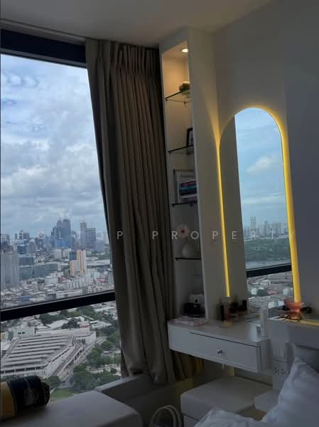 Oka Haus Sukhumvit 36, Bangkok, 3399 Rama 4 Road, Khong Tan, Khlong Toei, Bangkok, 1 Bedroom, 47 sqm, Condo For Rent, by Holtop Property, 500492895 - DDproperty.com
