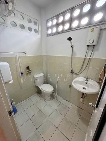 A house for rent near Varee Chiangmai School, Chiang Mai Rental Price: 16,000 THB / month No.1H703, Chiang Mai, Nong Hoi, Muang Chiang Mai, Chiang Mai, 2 Bedrooms, 100 sqm, Single Detached House For Rent, by Baandeedee Chiangmai, 500492905 - DDproperty.com
