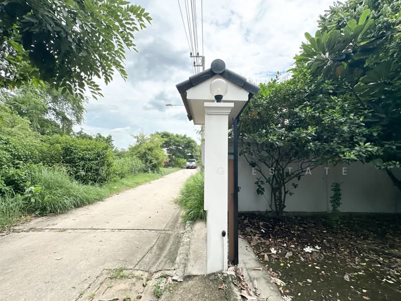บ้านพร้อมที่ดิน ซอย ร.พ.ช., ปทุมธานี, หลักหก, เมืองปทุมธานี, ปทุมธานี, 170 ตร.ม., บ้านเดี่ยว ขาย, โดย Haus Living Estate, 500492993 - DDproperty.com