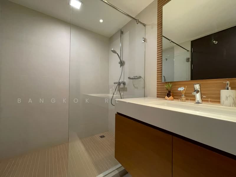 The Klasse Residence, Bangkok, Soi Sukhumvit 15, Khlongtoei Nua, Watthana, Bangkok, 3 Bedrooms, 167 sqm, Apartment For Rent, by Bangkok Residential, 500493010 - DDproperty.com