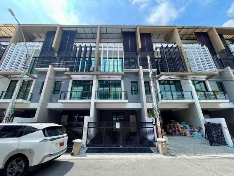 Bless Town Sukhumvit 50 : เบล็ส ทาวน์ สุขุมวิท 50, กรุงเทพ, ถนนสุขุมวิท 50, พระโขนง, คลองเตย, กรุงเทพ, 82 ตร.ม., ทาวน์เฮ้าส์ ขาย, โดย Sataporn Jalao, 500493019 - DDproperty.com