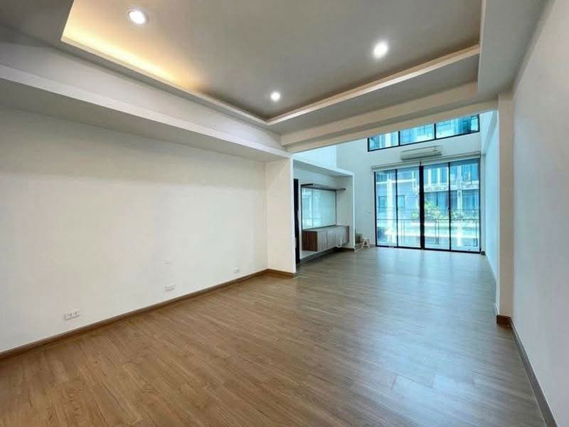 Bless Town Sukhumvit 50, Bangkok, Sukhumvit 50 Road, Phra Kanong, Khlong Toei, Bangkok, 3 Bedrooms, 82 sqm, Townhouse For Sale, by Sataporn Jalao, 500493019 - DDproperty.com