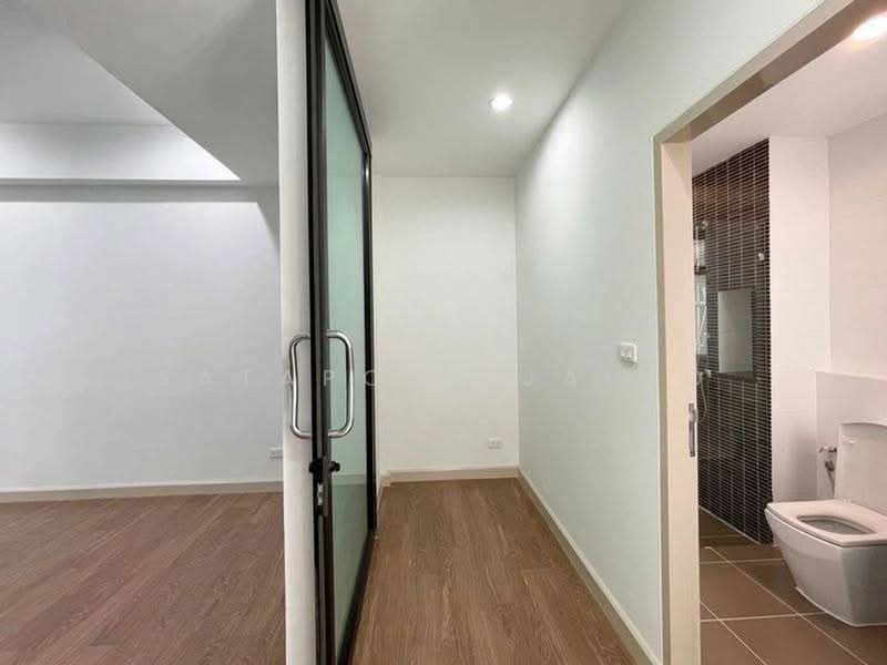 Bless Town Sukhumvit 50, Bangkok, Sukhumvit 50 Road, Phra Kanong, Khlong Toei, Bangkok, 3 Bedrooms, 82 sqm, Townhouse For Sale, by Sataporn Jalao, 500493019 - DDproperty.com