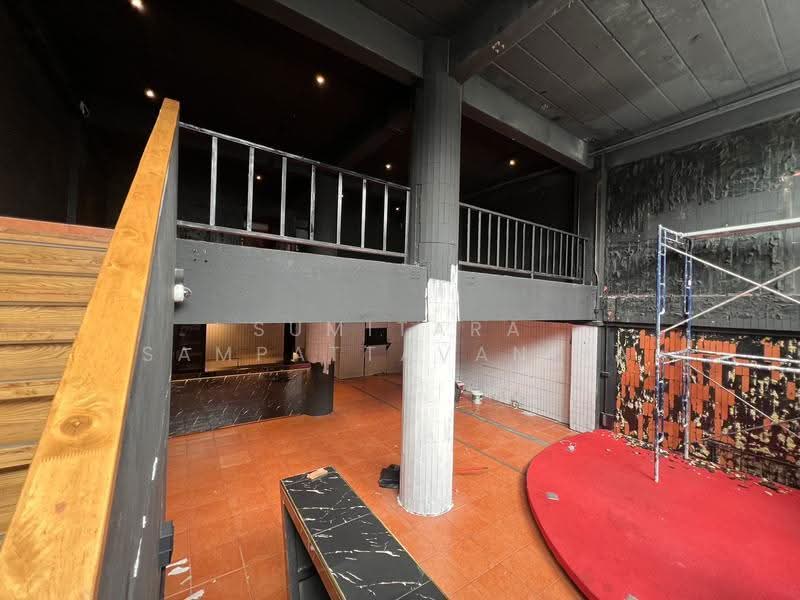 พื้นที่ให้เช่าทองหล่อ สุขุมวิท : Space for rent Thonglor, Sukhumvit, กรุงเทพ, คลองตันเหนือ, วัฒนา, กรุงเทพ, 200 ตร.ม., ตึกแถว-อาคารพาณิชย์ ให้เช่า, โดย Sumitara Sampattavanija, 500493026 - DDproperty.com