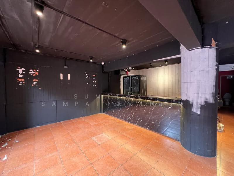 พื้นที่ให้เช่าทองหล่อ สุขุมวิท : Space for rent Thonglor, Sukhumvit, กรุงเทพ, คลองตันเหนือ, วัฒนา, กรุงเทพ, 200 ตร.ม., ตึกแถว-อาคารพาณิชย์ ให้เช่า, โดย Sumitara Sampattavanija, 500493026 - DDproperty.com