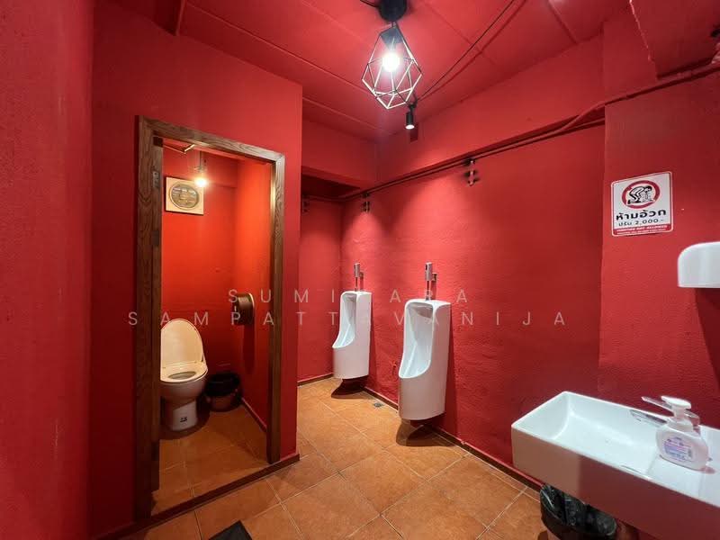พื้นที่ให้เช่าทองหล่อ สุขุมวิท : Space for rent Thonglor, Sukhumvit, กรุงเทพ, คลองตันเหนือ, วัฒนา, กรุงเทพ, 200 ตร.ม., ตึกแถว-อาคารพาณิชย์ ให้เช่า, โดย Sumitara Sampattavanija, 500493026 - DDproperty.com