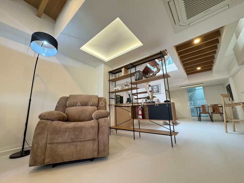 Khlong Tan Niwet Village, Bangkok, Khlong Tan Nuea, Watthana, Khlong Tan Nua, Watthana, Bangkok, 2 Bedrooms, 170 sqm, Single Detached House For Sale, by Sataporn Jalao, 500493064 - DDproperty.com