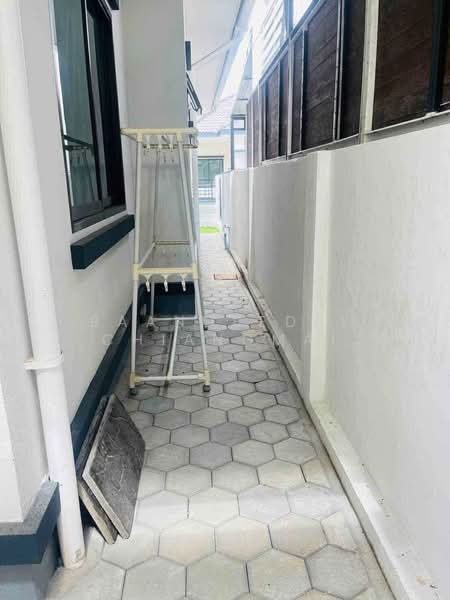 A house for rent near Chongfah Sinseung Wanich Bamrung School,Rental Price:15,000THB/month No.15H904, Chiang Mai, Pa Bong, Saraphi, Chiang Mai, 3 Bedrooms, 100 sqm, Single Detached House For Rent, by Baandeedee Chiangmai, 500493078 - DDproperty.com