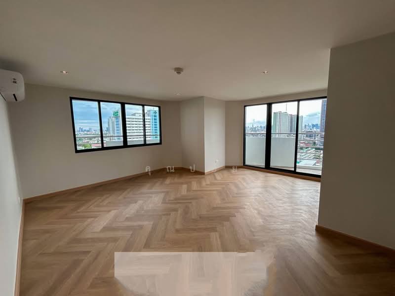 Floraville Condominium, Bangkok, 51 Pattanakarn, Suan Luang, Bangkok, 2 Bedrooms, 122 sqm, Condo For Sale, by คุณปอย, 500493105 - DDproperty.com