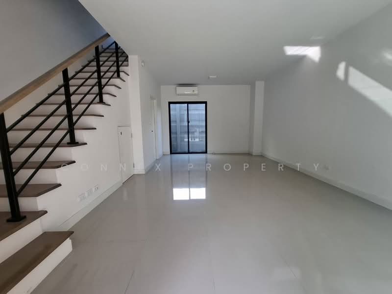 Baan Klang Muang Sukhumvit-Onnut, Bangkok, Soi On Nut 70/1, Prawet, Bangkok, 3 Bedrooms, 142 sqm, Townhouse For Sale, by Connex Property, 500493106 - DDproperty.com