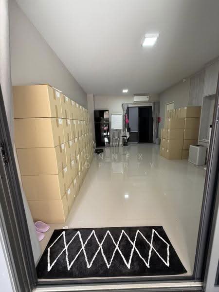 Baan Klang Muang Sukhumvit-Onnut : บ้านกลางเมือง สุขุมวิท อ่อนนุช, กรุงเทพ, Soi On Nut 70/1, ประเวศ, กรุงเทพ, 142 ตร.ม., ทาวน์เฮ้าส์ ขาย, โดย Connex Property, 500493106 - DDproperty.com