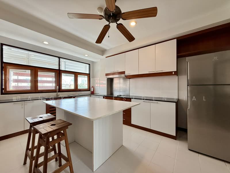 Niti Court, Bangkok, Nang Linchi 4 Alley, Thung Maha Mek, Sathon, Bangkok, 4 Bedrooms, 280 sqm, Apartment For Rent, by Bangkok Residential, 500493116 - DDproperty.com