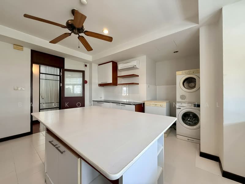 Niti Court, Bangkok, Nang Linchi 4 Alley, Thung Maha Mek, Sathon, Bangkok, 4 Bedrooms, 280 sqm, Apartment For Rent, by Bangkok Residential, 500493116 - DDproperty.com