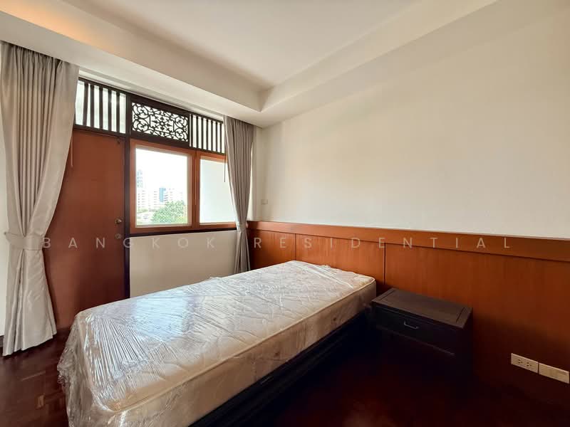 Niti Court, Bangkok, Nang Linchi 4 Alley, Thung Maha Mek, Sathon, Bangkok, 4 Bedrooms, 280 sqm, Apartment For Rent, by Bangkok Residential, 500493116 - DDproperty.com