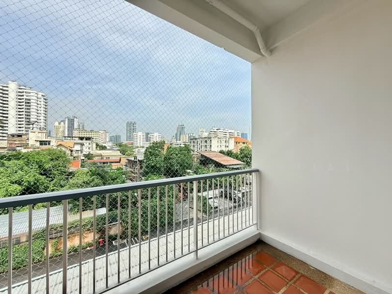Niti Court, Bangkok, Nang Linchi 4 Alley, Thung Maha Mek, Sathon, Bangkok, 4 Bedrooms, 280 sqm, Apartment For Rent, by Bangkok Residential, 500493116 - DDproperty.com