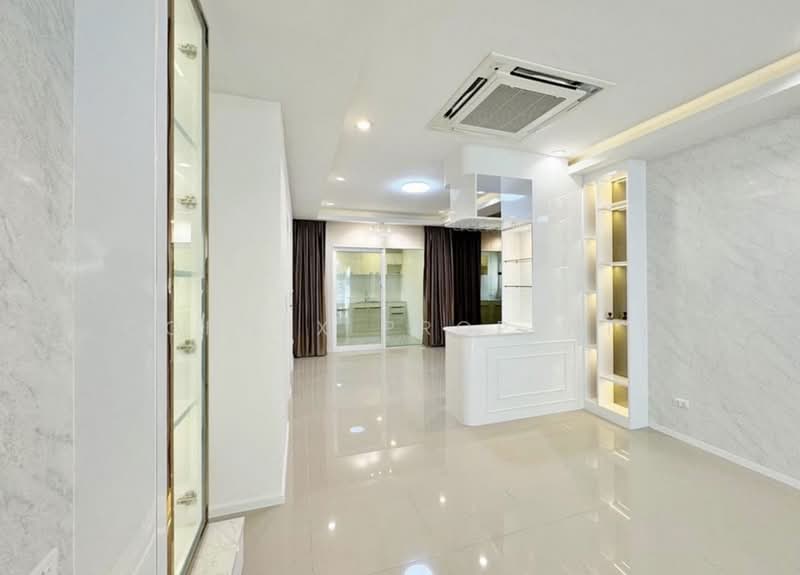 Baan Klang Muang Suanluang, Bangkok, On Nut Road, Dok Mai, Prawet, Bangkok, 3 Bedrooms, 178 sqm, Townhouse For Sale, by Connex Property, 500493121 - DDproperty.com