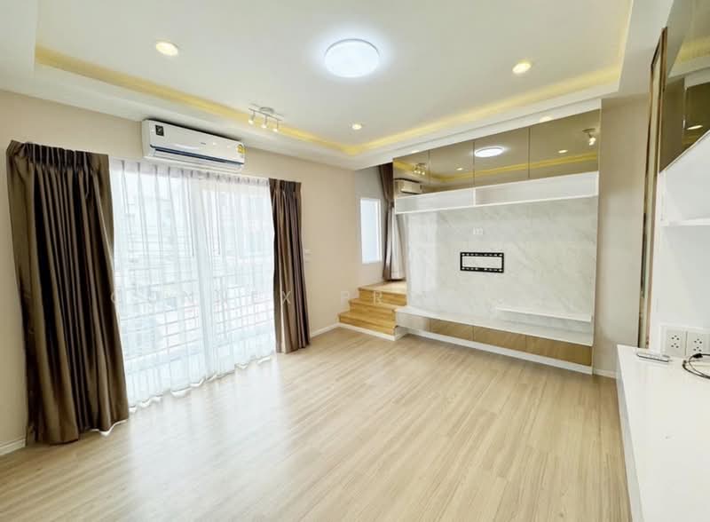 Baan Klang Muang Suanluang, Bangkok, On Nut Road, Dok Mai, Prawet, Bangkok, 3 Bedrooms, 178 sqm, Townhouse For Sale, by Connex Property, 500493121 - DDproperty.com