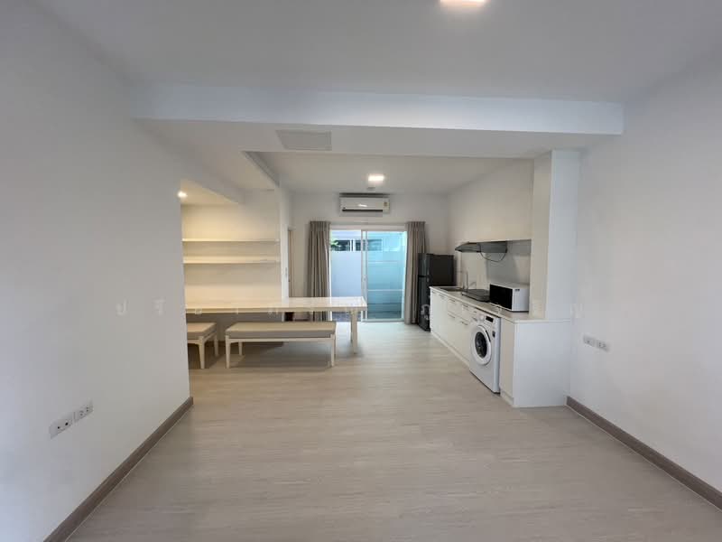 Indy 4 Bangna km.7, Samut Prakan, Bangna-Trad Road, Bang Kaeo, Bang Plee, Samut Prakan, 2 Bedrooms, 120 sqm, Townhouse For Rent, by ปรียาภรณ์ ภู่เจริญ, 500493146 - DDproperty.com