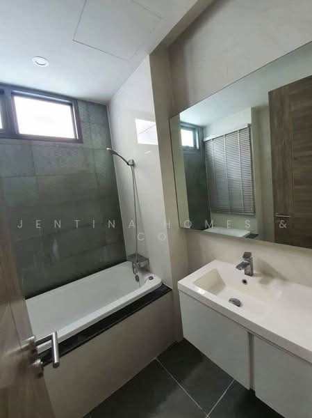 Mayfair Place Sukhumvit 50, Bangkok, Soi Sukhumvit 50, Phra Kanong, Khlong Toei, Bangkok, 2 Bedrooms, 72 sqm, Condo For Rent, by Jentina Homes & Co, 500493151 - DDproperty.com