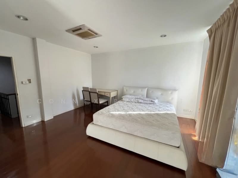 Baan Klang Krung Thonglor : บ้านกลางกรุงทองหล่อ, กรุงเทพ, 55 ซอยสุขุมวิท 55, คลองตันเหนือ, วัฒนา, กรุงเทพ, 345 ตร.ม., ทาวน์เฮ้าส์ ขาย, โดย Connex Property, 500493158 - DDproperty.com