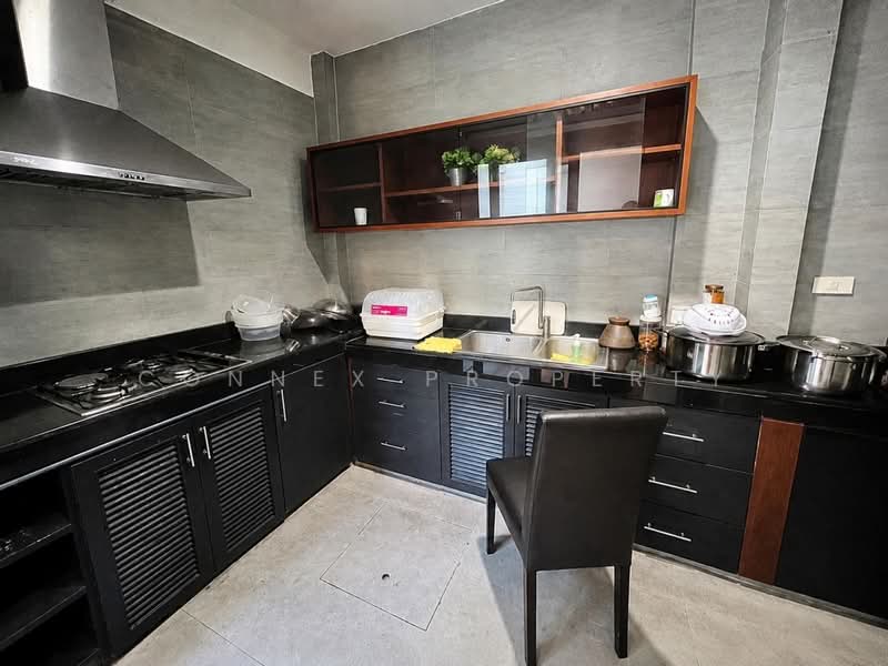 Baan Klang Krung Thonglor : บ้านกลางกรุงทองหล่อ, กรุงเทพ, 55 ซอยสุขุมวิท 55, คลองตันเหนือ, วัฒนา, กรุงเทพ, 345 ตร.ม., ทาวน์เฮ้าส์ ขาย, โดย Connex Property, 500493158 - DDproperty.com
