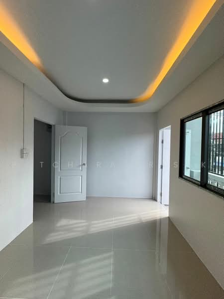 2-BR House, Chon Buri (Pattaya), Nong Pru, Bang Lamung (Pattaya), Chon Buri (Pattaya), 2 Bedrooms, 120 sqm, Single Detached House For Sale, by Patchara Srisak, 500493167 - DDproperty.com