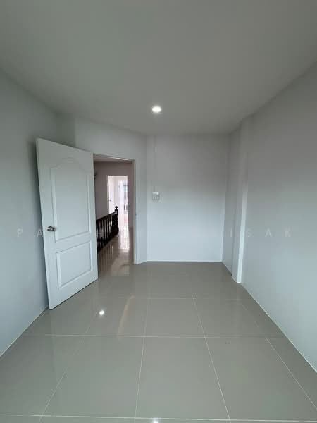 บ้าน 2-ห้องนอน, ชลบุรี, หนองปรือ, บางละมุง, ชลบุรี, 120 ตร.ม., บ้านเดี่ยว ขาย, โดย Patchara Srisak, 500493167 - DDproperty.com