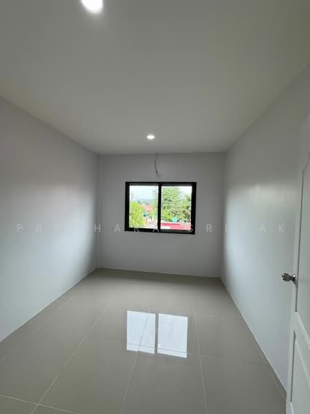 2-BR House, Chon Buri (Pattaya), Nong Pru, Bang Lamung (Pattaya), Chon Buri (Pattaya), 2 Bedrooms, 120 sqm, Single Detached House For Sale, by Patchara Srisak, 500493167 - DDproperty.com