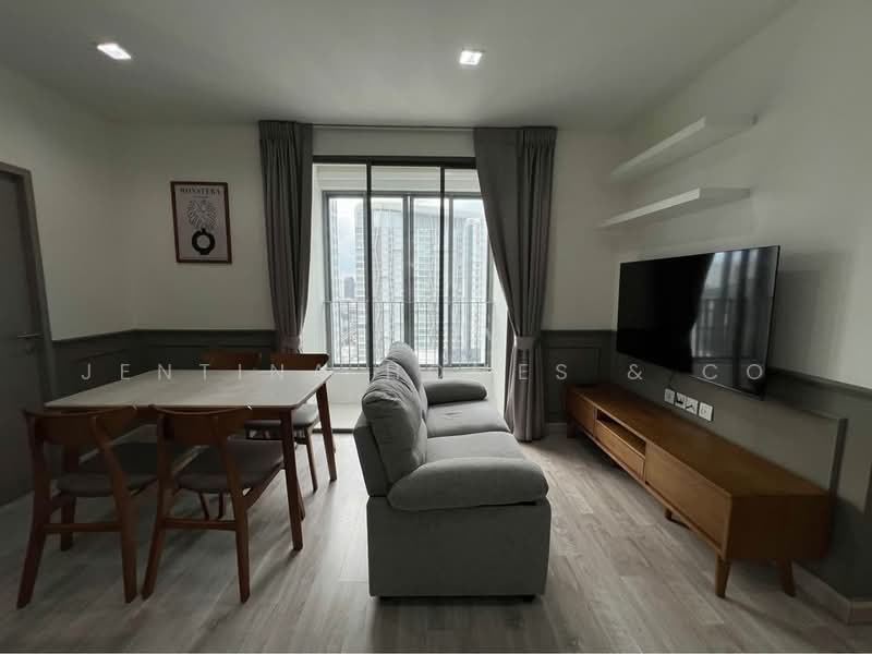 IDEO MOBI Sukhumvit 81, Bangkok, 2097 Sukhumvit Road, Bang Chak, Phra Khanong, Bangkok, 2 Bedrooms, 42 sqm, Condo For Rent, by Jentina Homes & Co, 500493178 - DDproperty.com