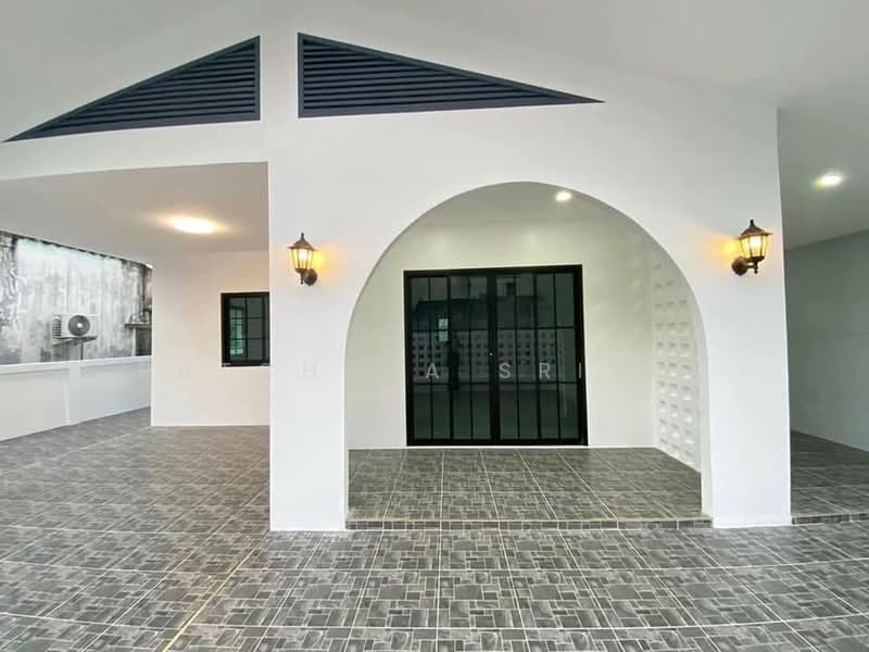 undefined, Chon Buri (Pattaya), Surasak, Si Racha, Chon Buri (Pattaya), 4 Bedrooms, 220 sqm, Single Detached House For Sale, by Patchara Srisak, 500493179 - DDproperty.com