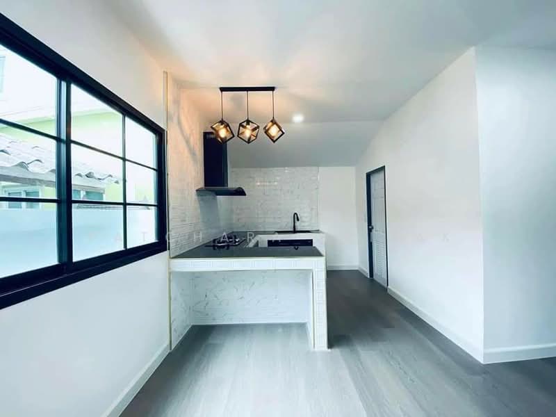 undefined, Chon Buri (Pattaya), Surasak, Si Racha, Chon Buri (Pattaya), 4 Bedrooms, 220 sqm, Single Detached House For Sale, by Patchara Srisak, 500493179 - DDproperty.com