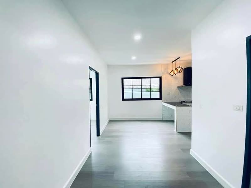 undefined, Chon Buri (Pattaya), Surasak, Si Racha, Chon Buri (Pattaya), 4 Bedrooms, 220 sqm, Single Detached House For Sale, by Patchara Srisak, 500493179 - DDproperty.com